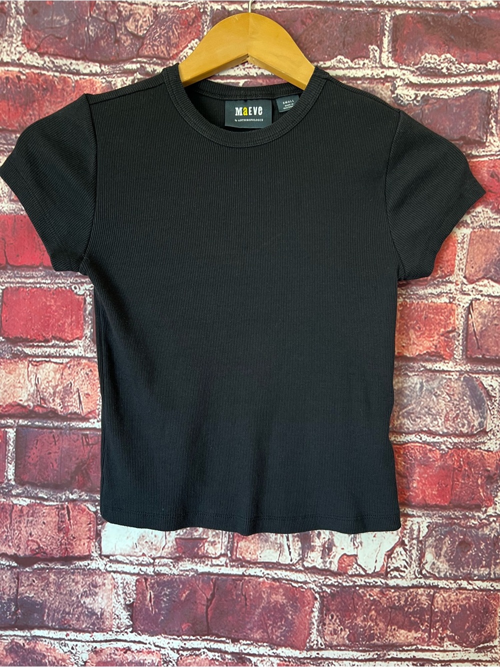 Maeve by Anthropologie Black Ribbed Short Sleeve Crewneck Baby Tee